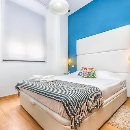 Atico Terraza Privada Piscina Centro Ac Nuevo 1hab Apartament Malaga