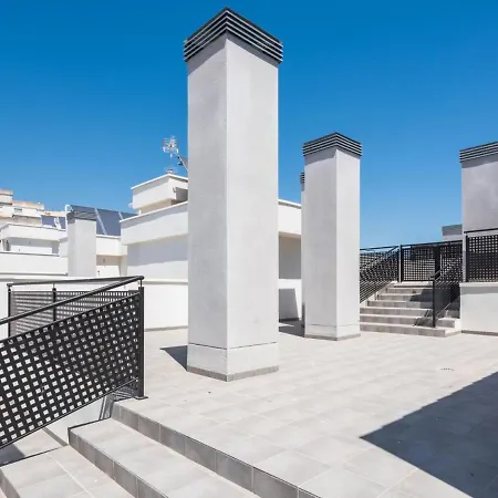 Atico Terraza Privada Piscina Centro Ac Nuevo 1hab Apartamento