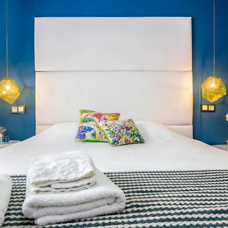 Apartament Atico Terraza Privada Piscina Centro Ac Nuevo 1hab *