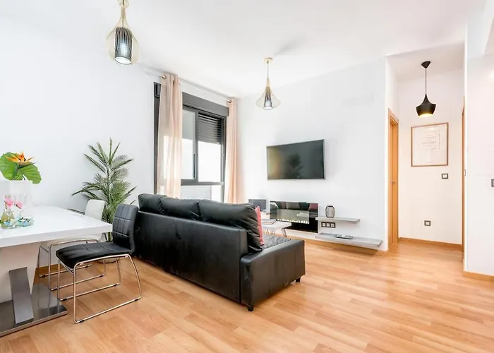 Atico Terraza Privada Piscina Centro Ac Nuevo 1hab
