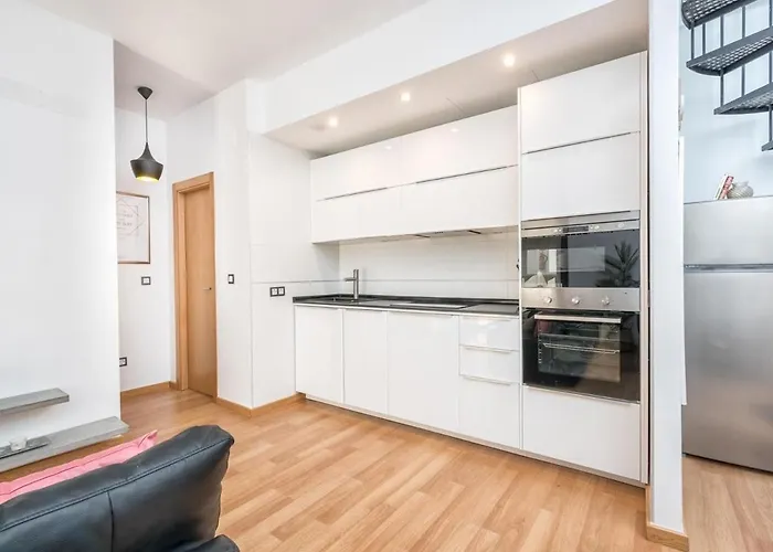 Atico Terraza Privada Piscina Centro Ac Nuevo 1hab *
